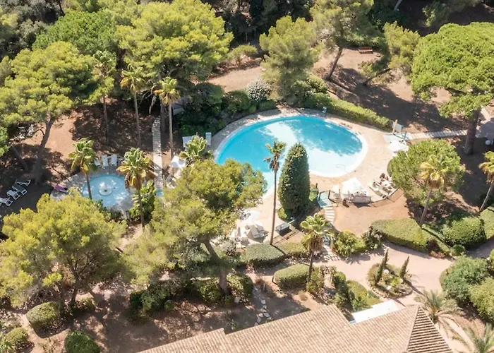 La Badine 5P Plage Piscine Clim Jacuzzi Parc Luxuriant