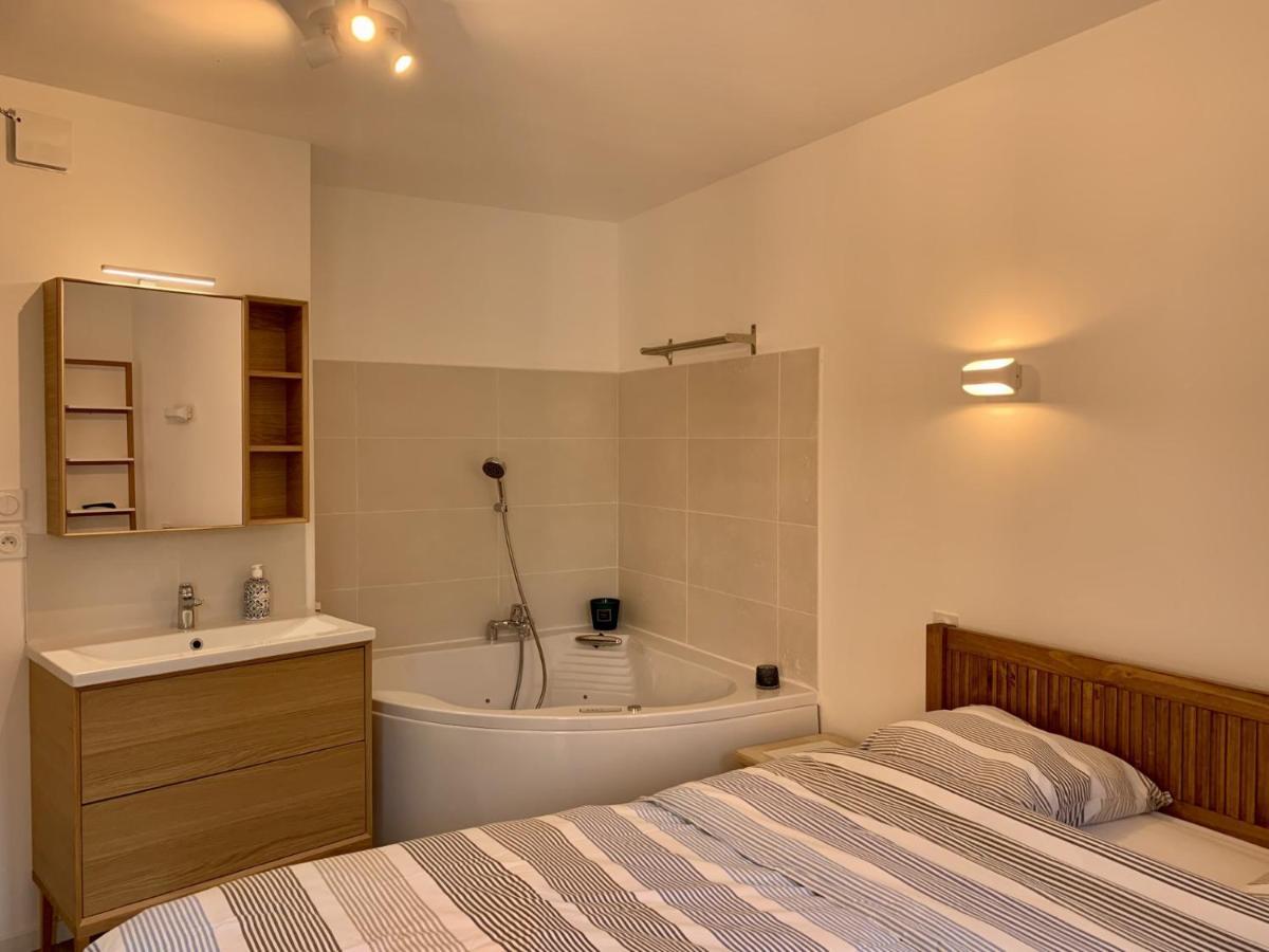 La Badine 5p Piscine Clim Jacuzzi Parc Luxuriant Aparthotel Hyères