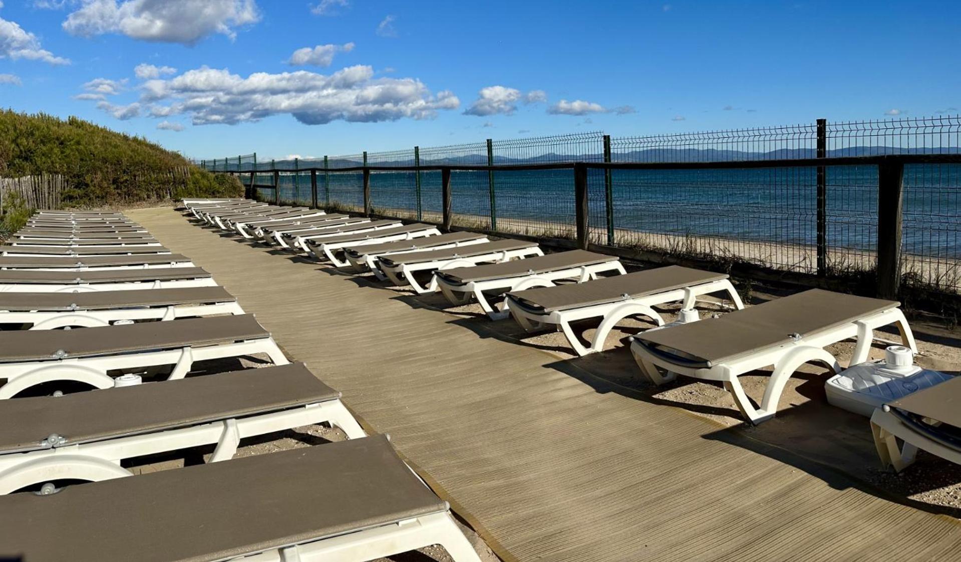 La Badine Clim Balneo Piscine Appart hôtel